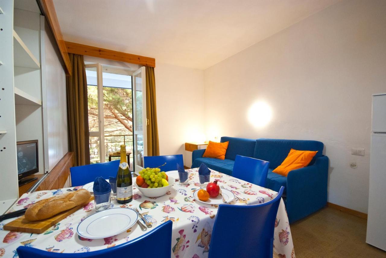 Residence Golfo Della Lacona Extérieur photo