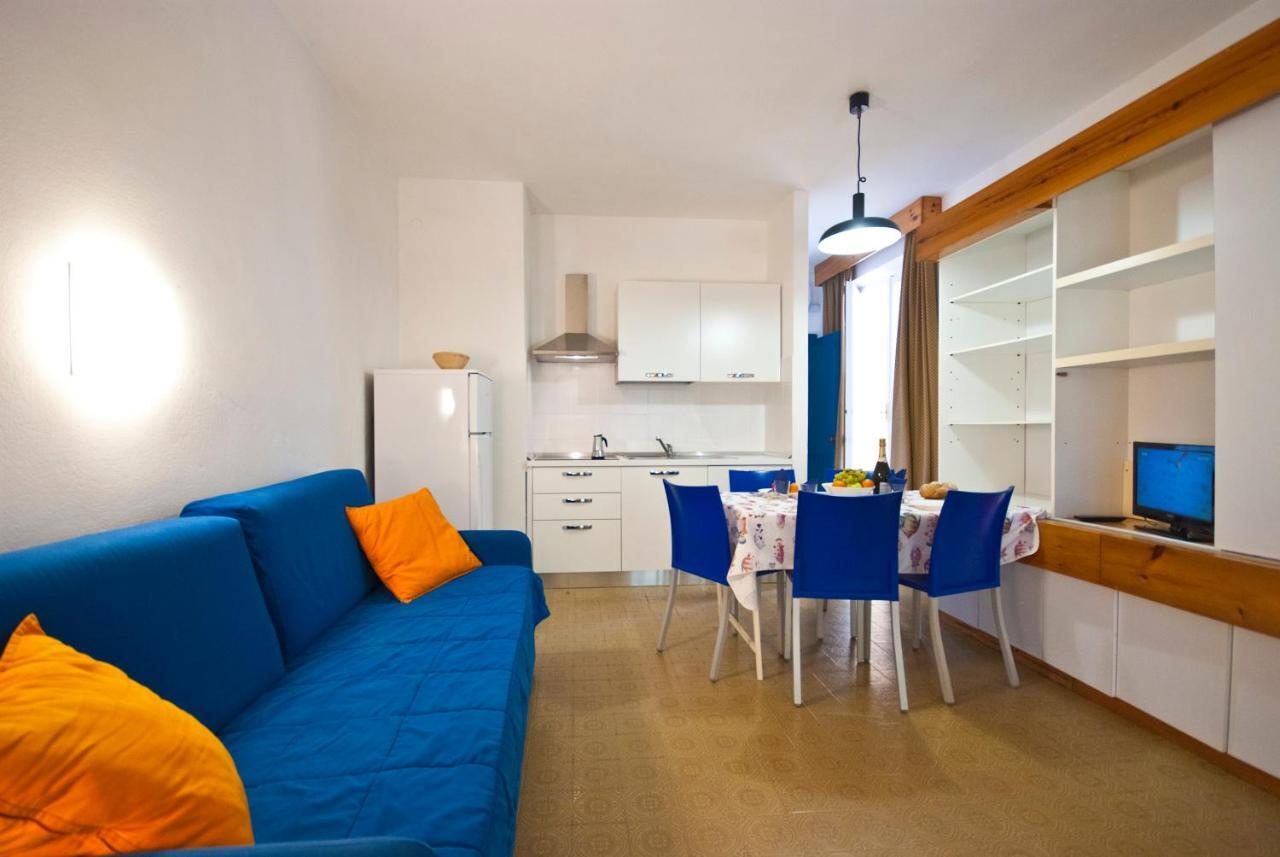 Residence Golfo Della Lacona Extérieur photo