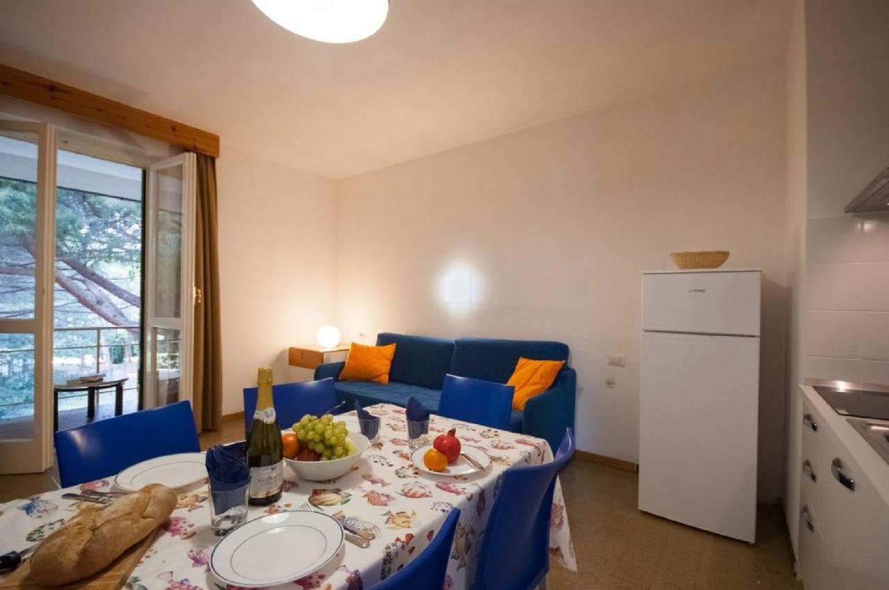 Residence Golfo Della Lacona Extérieur photo
