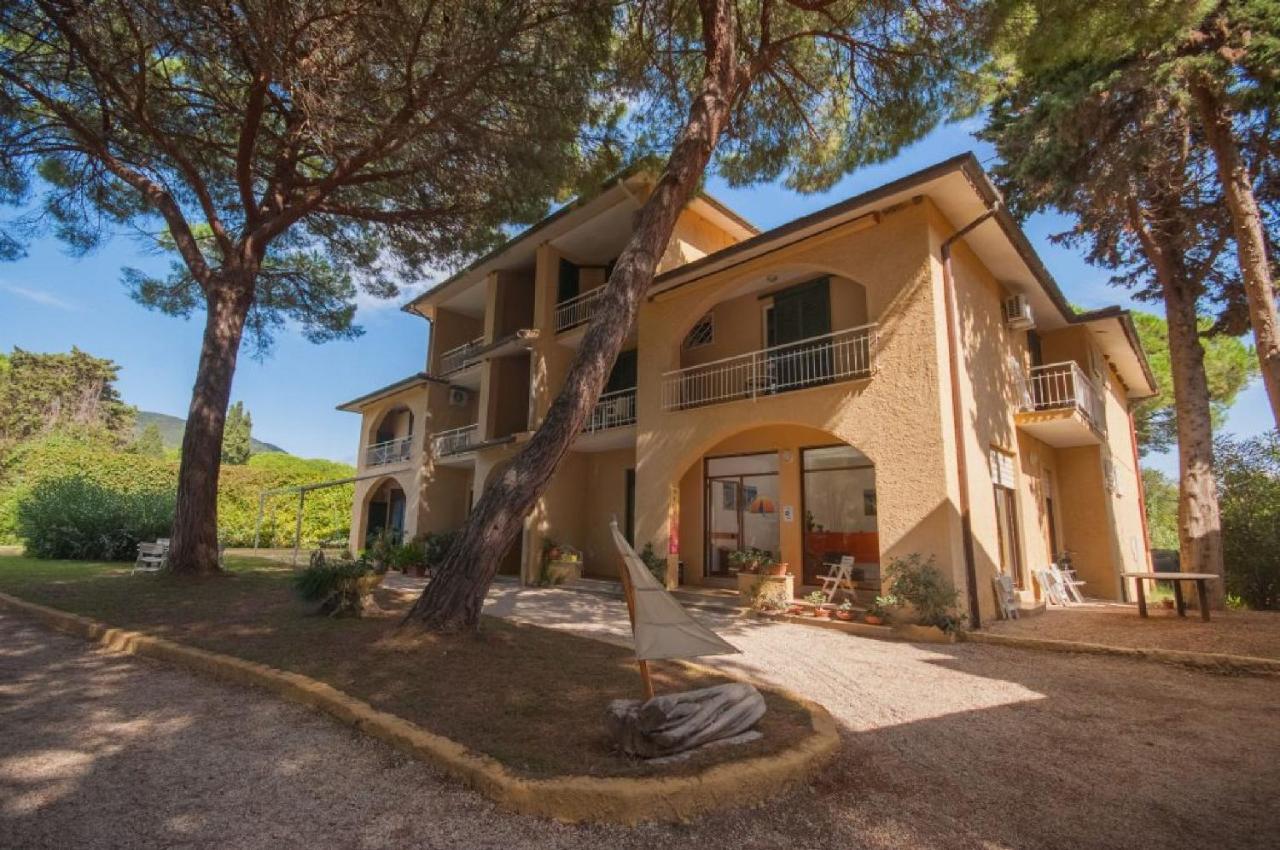Residence Golfo Della Lacona Extérieur photo